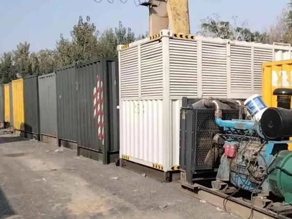 保德200KW柴油发电机机组每小时油耗是多少？
